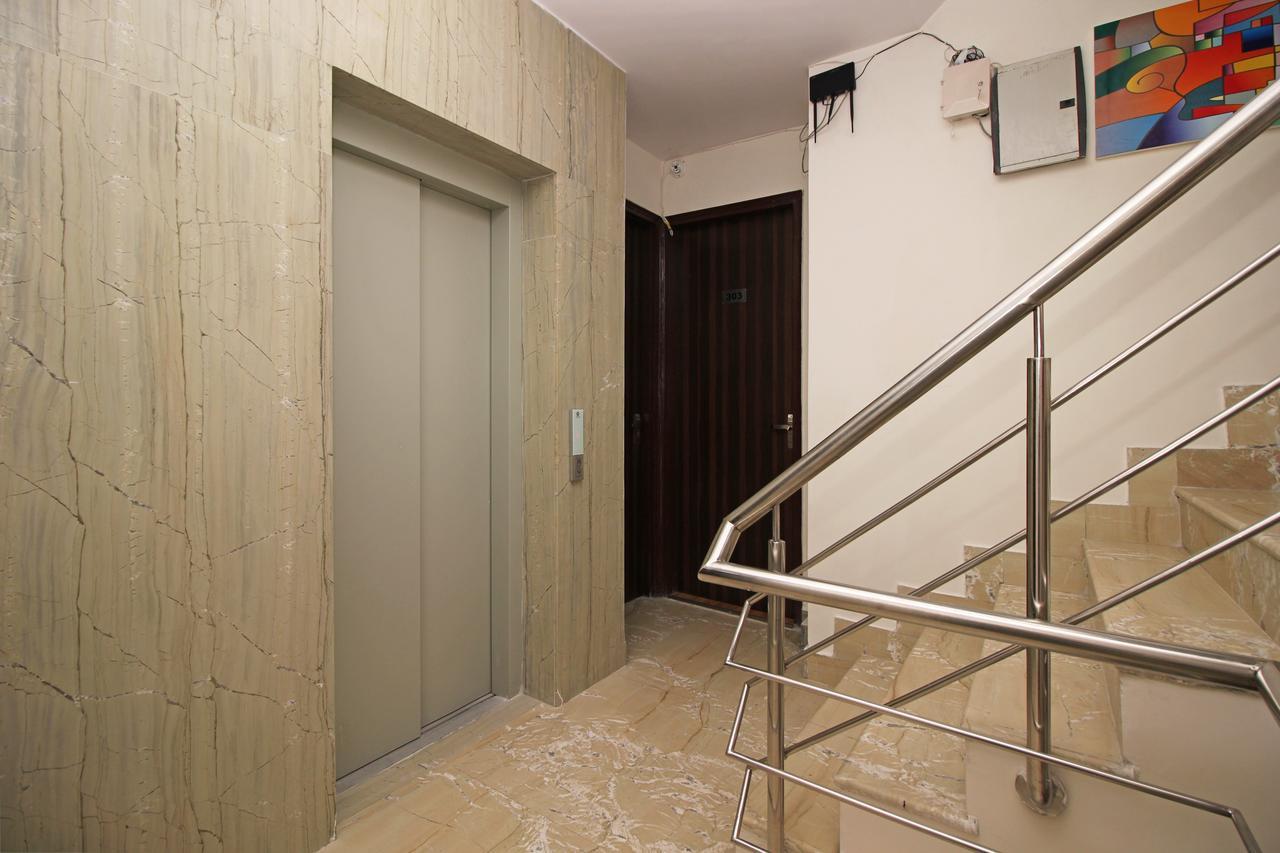 Hotel Nanak Residency Νέο Δελχί Εξωτερικό φωτογραφία